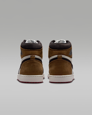 Air Jordan 1 Retro High OG Men's Shoes. Nike SG